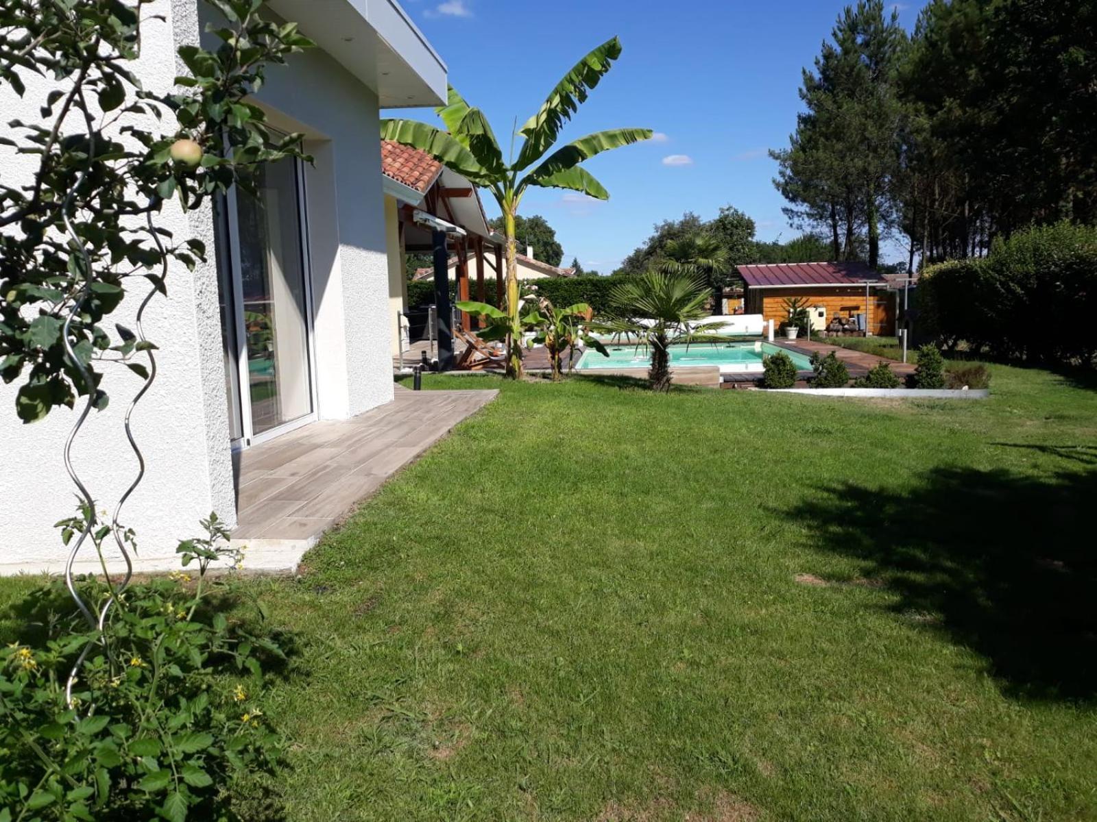 L'Atelier D'Adrien Apartamento Lesgor Exterior foto